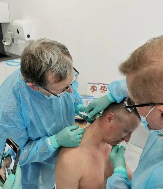 Wstrzyknięcie osocza pacjentowi